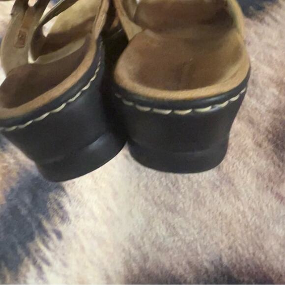 Clarks Double Strap Slide On Leather Sandals Women's Size 8 Tan Brown - Picture 11 of 12